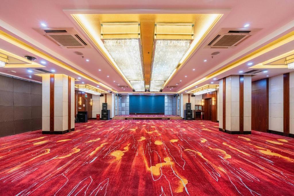 Grand Soluxe Hotel Gansu Lanzhou Exteriör bild